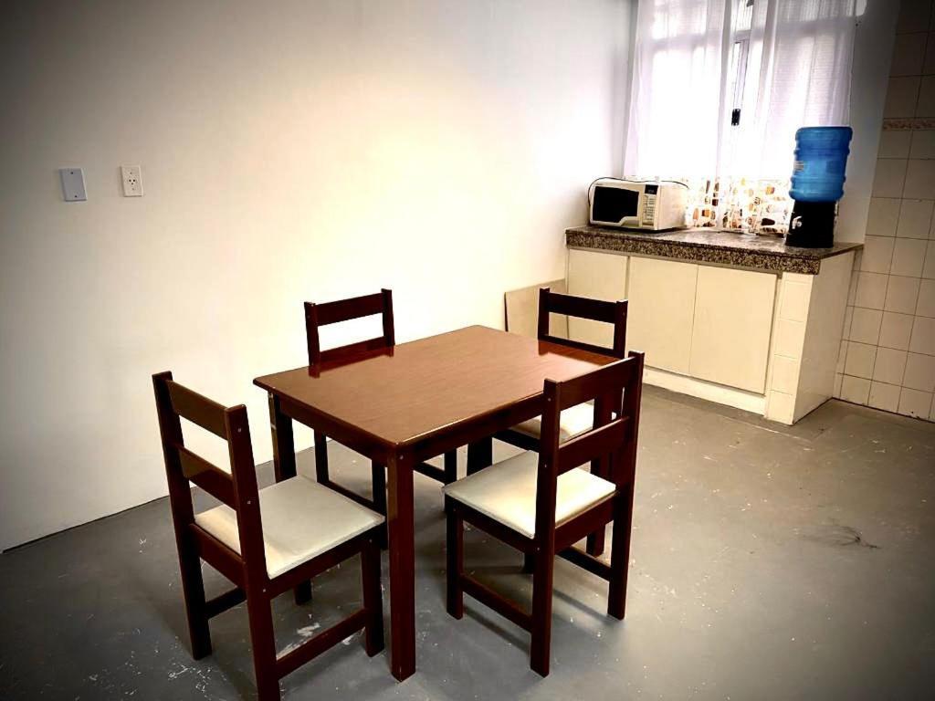 Diadema Galeria 124 Hostel מראה חיצוני תמונה